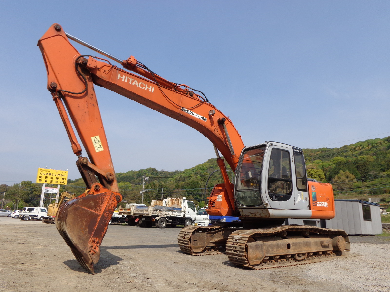 中古建設機械 中古 日立建機 HITACHI 油圧ショベル・バックホー ０．２－０．３立米 EX225USR