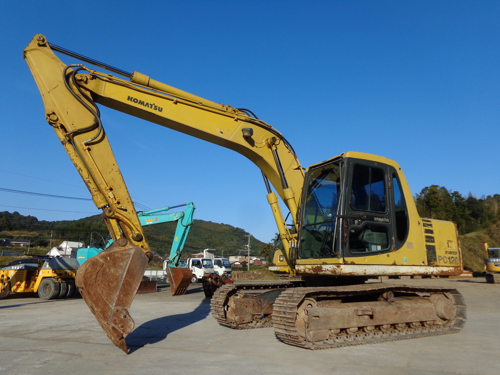 Used Construction Machine Used KOMATSU KOMATSU Excavator 0.4-0.5m3 PC120-6