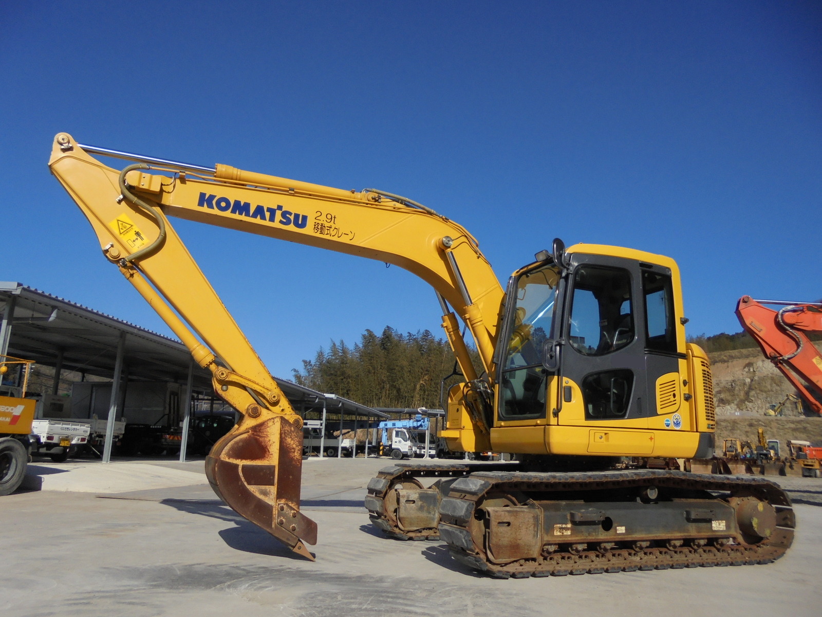 中古建設機械 中古 コマツ KOMATSU 油圧ショベル・バックホー ０．４－０．５立米 PC128US-8