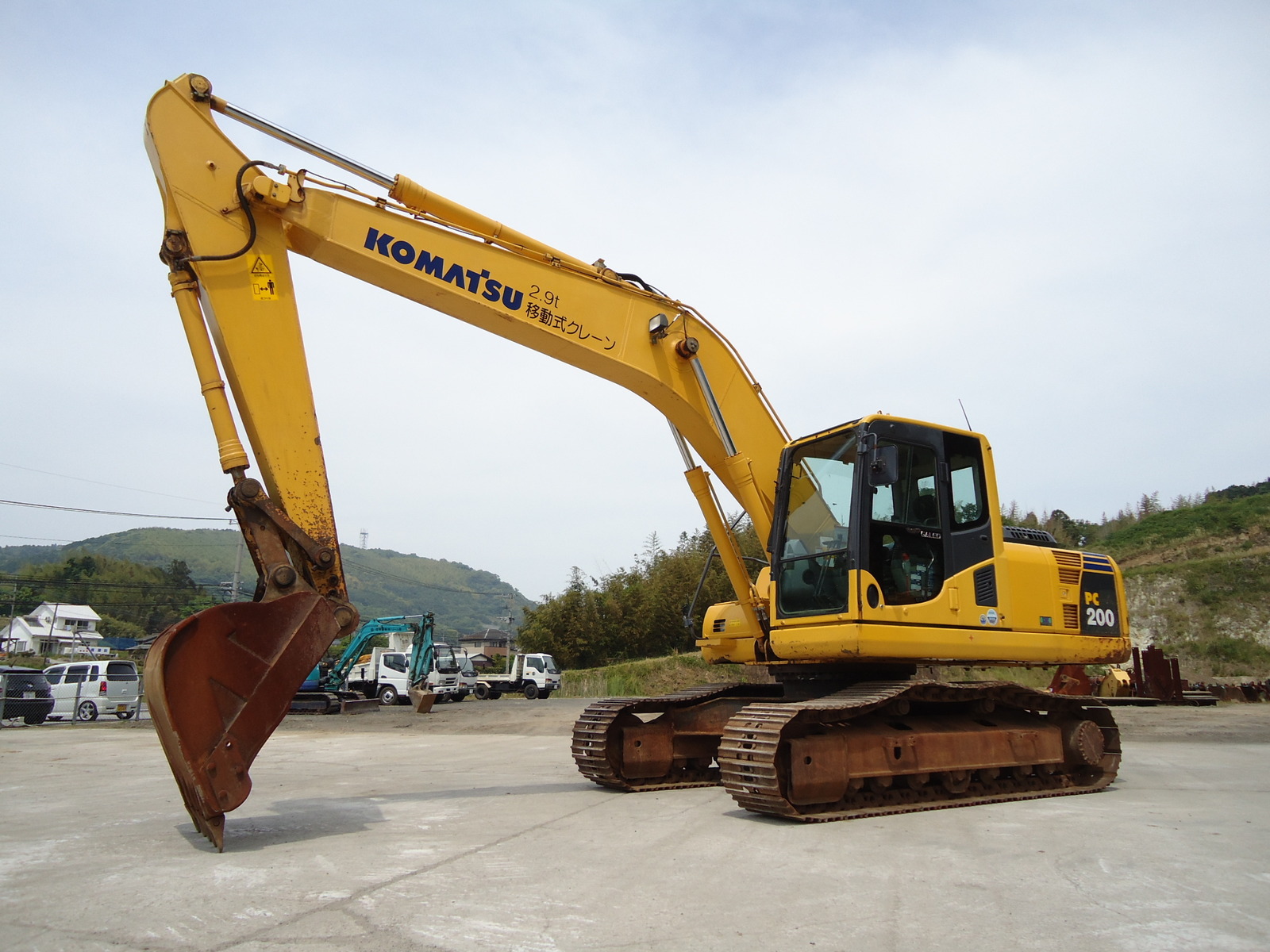 Used Construction Machine Used KOMATSU KOMATSU Excavator 0.7-0.9m3 PC200-8N1