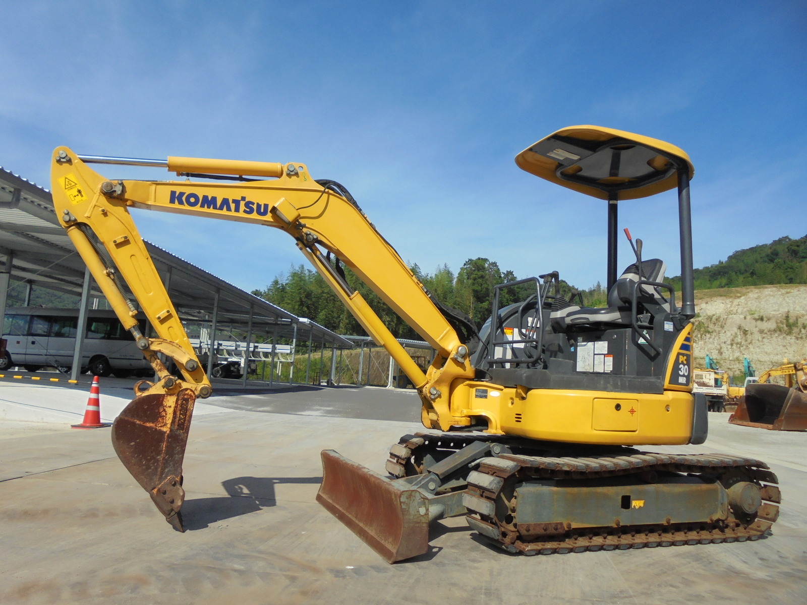 Used Construction Machine Used KOMATSU KOMATSU Excavator ~0.1m3 PC30MR-3