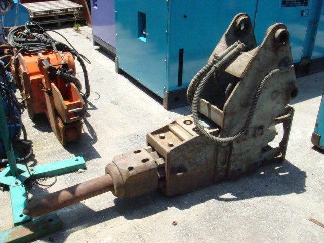 Used Construction Machine Used FURUKAWA FURUKAWA Hydraulic breaker  HB-700