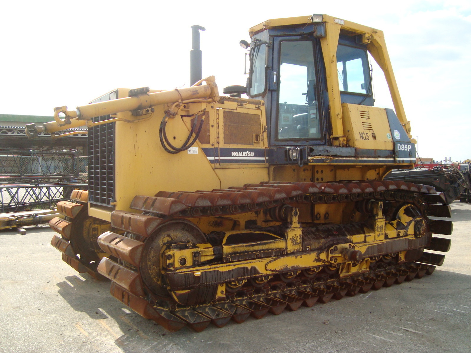 Used Construction Machine Used KOMATSU KOMATSU Bulldozer  D85P-21E