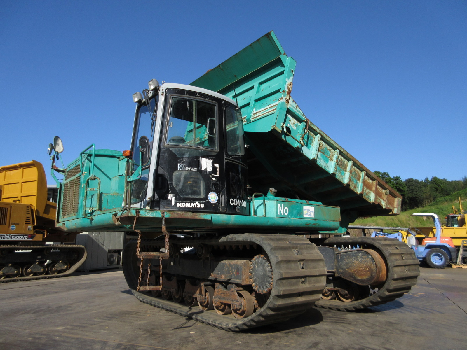 Used Construction Machine Used KOMATSU KOMATSU Crawler carrier Crawler Dump Rotating CD110R-1