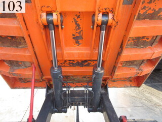 Used Construction Machine Used HITACHI HITACHI Crawler carrier Crawler Dump Rotating EG110R