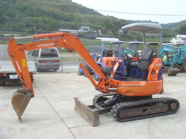 Used Construction Machine Used HITACHI HITACHI Excavator ~0.1m3 EX30U