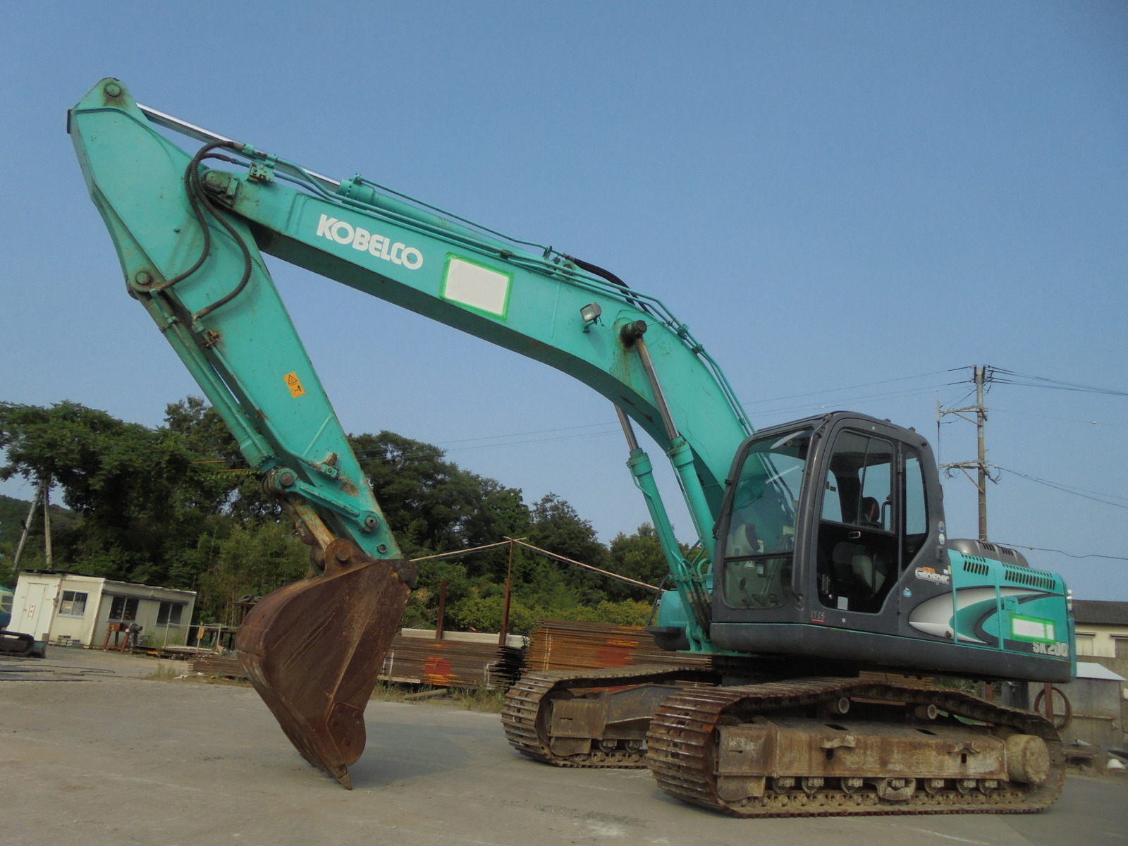 中古建設機械 中古 神鋼コベルコ建機 KOBELCO 油圧ショベル・バックホー ０．７－０．９立米 SK200-8