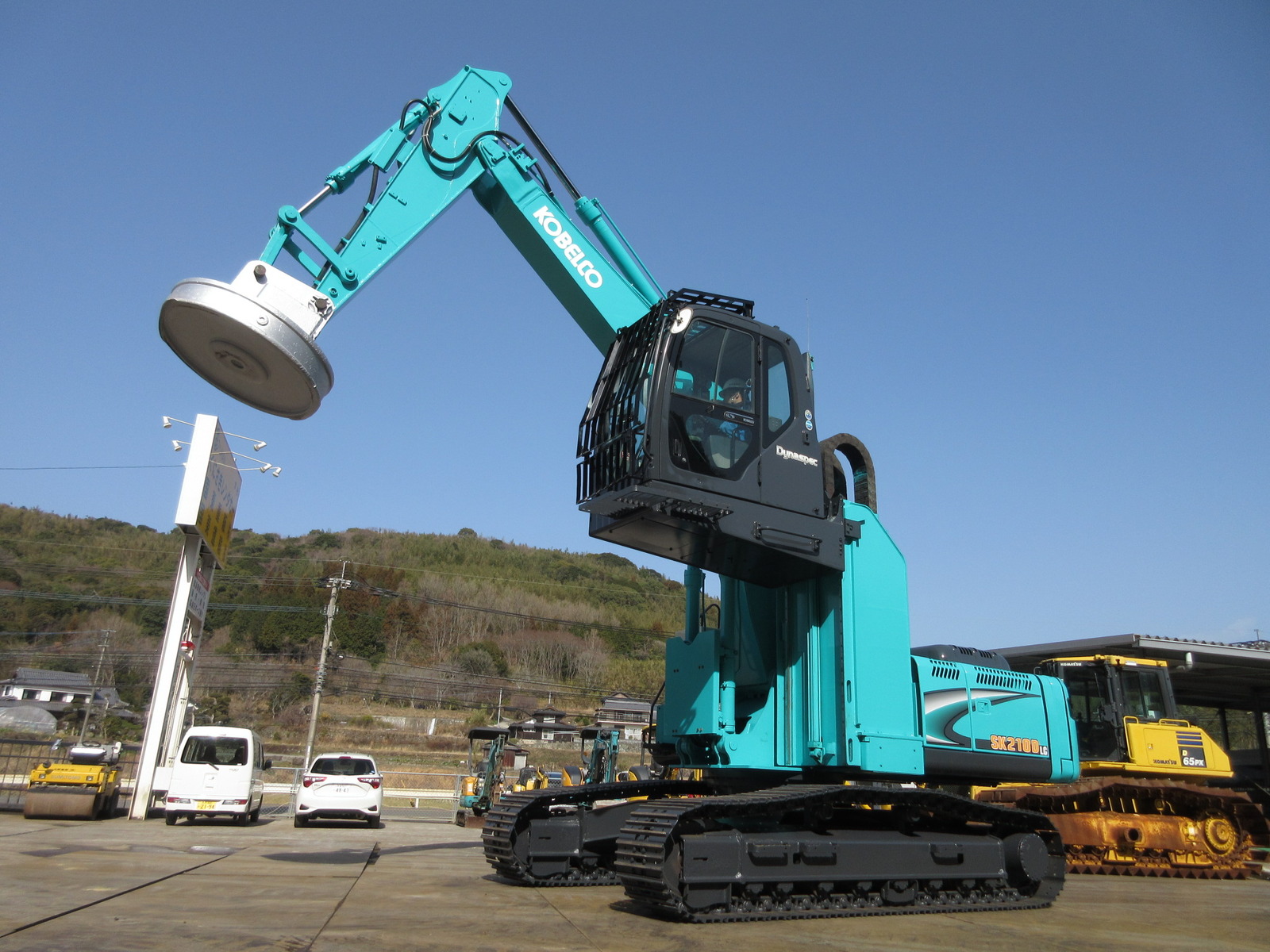 Used Construction Machine Used KOBELCO KOBELCO Material Handling / Recycling excavators Magnet SK210DLC-8