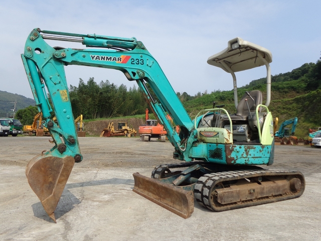 Used Construction Machine Used YANMAR YANMAR Excavator 0.2-0.3m3 ViO30-3