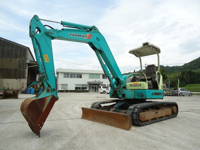 中古建設機械 中古 ヤンマーディーゼル YANMAR 油圧ショベル・バックホー ０．２－０．３立米 ViO40-2