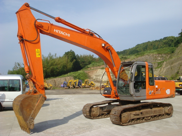 中古建設機械 中古 日立建機 HITACHI 油圧ショベル・バックホー ０．７－０．９立米 ZX200