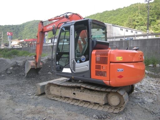 中古建設機械 中古 日立建機 HITACHI 油圧ショベル・バックホー ０．２－０．３立米 ZX70-3