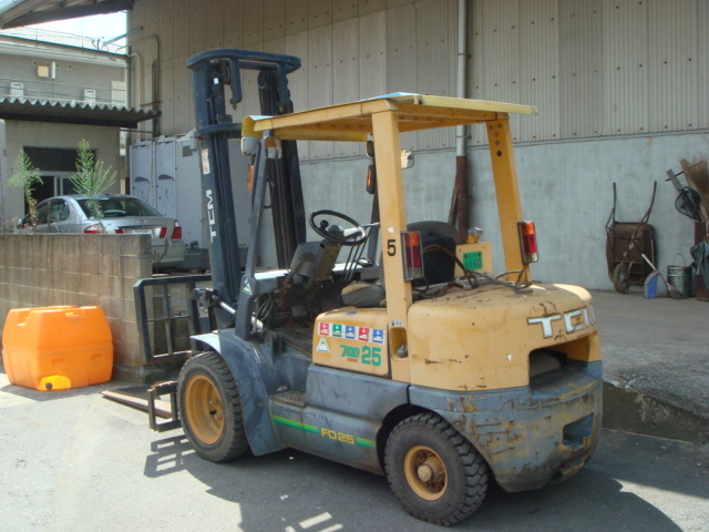 Used Construction Machine Used TCM TCM Forklift Diesel engine FD25Z16