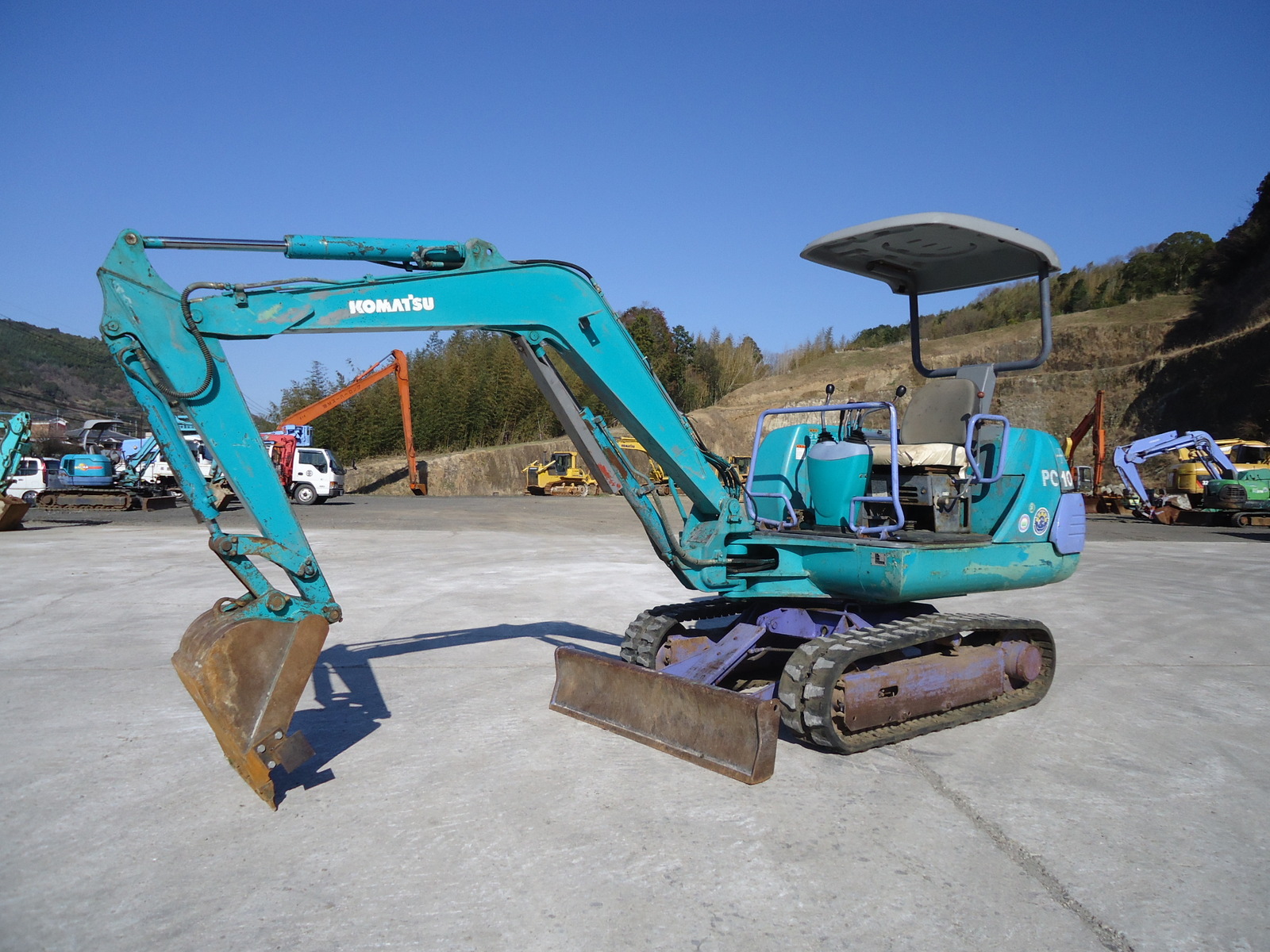 Used Construction Machine Used KOMATSU KOMATSU Excavator ~0.1m3 PC10-7E