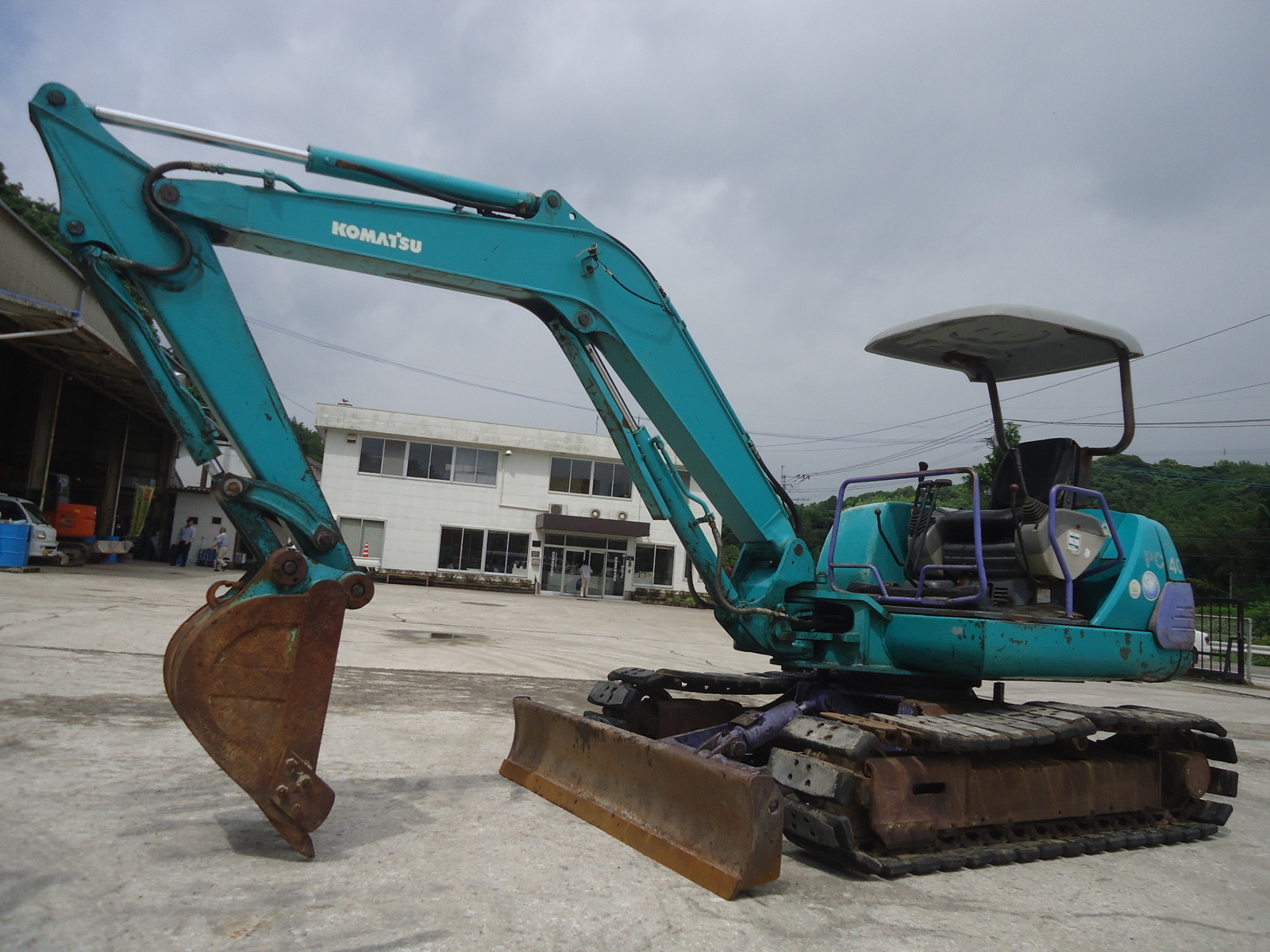 Used Construction Machine Used KOMATSU KOMATSU Excavator 0.2-0.3m3 PC40-7E