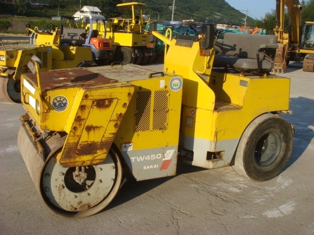 Used Construction Machine Used SAKAI SAKAI Roller Vibration rollers for paving TW450W