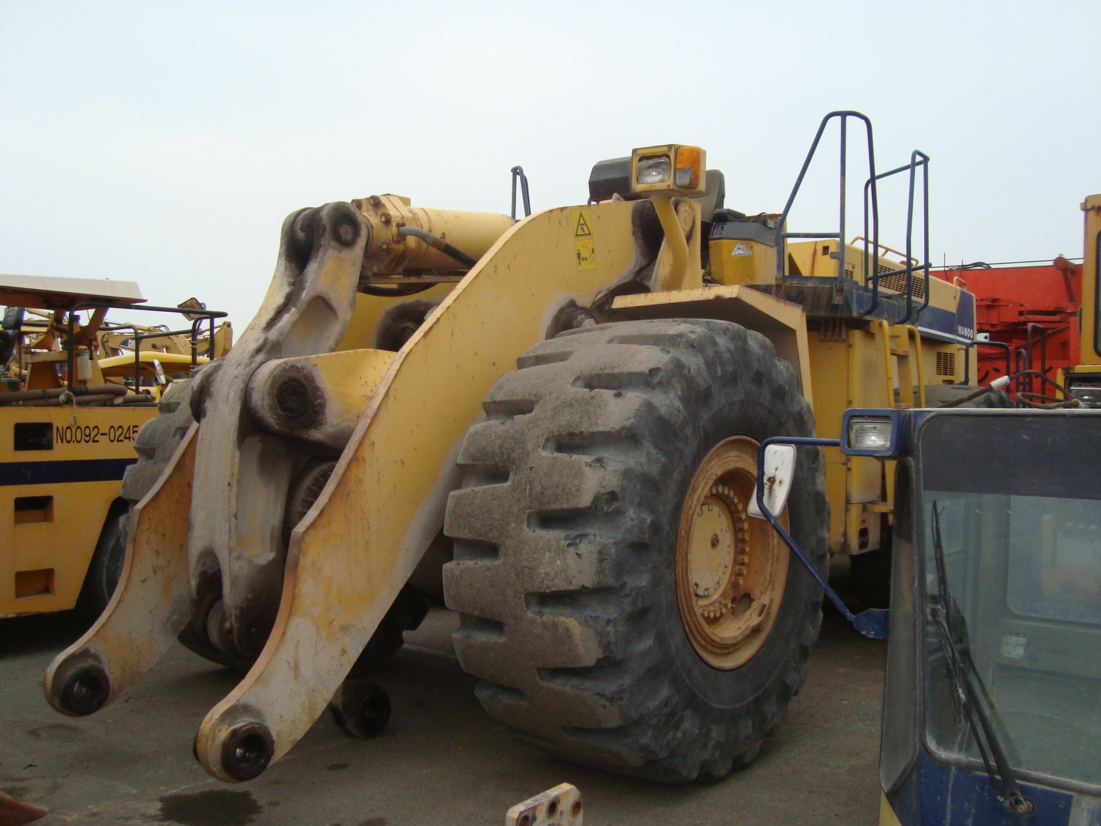 Used Construction Machine Used KOMATSU KOMATSU Wheel Loader bigger than 1.0m3 WA600-1