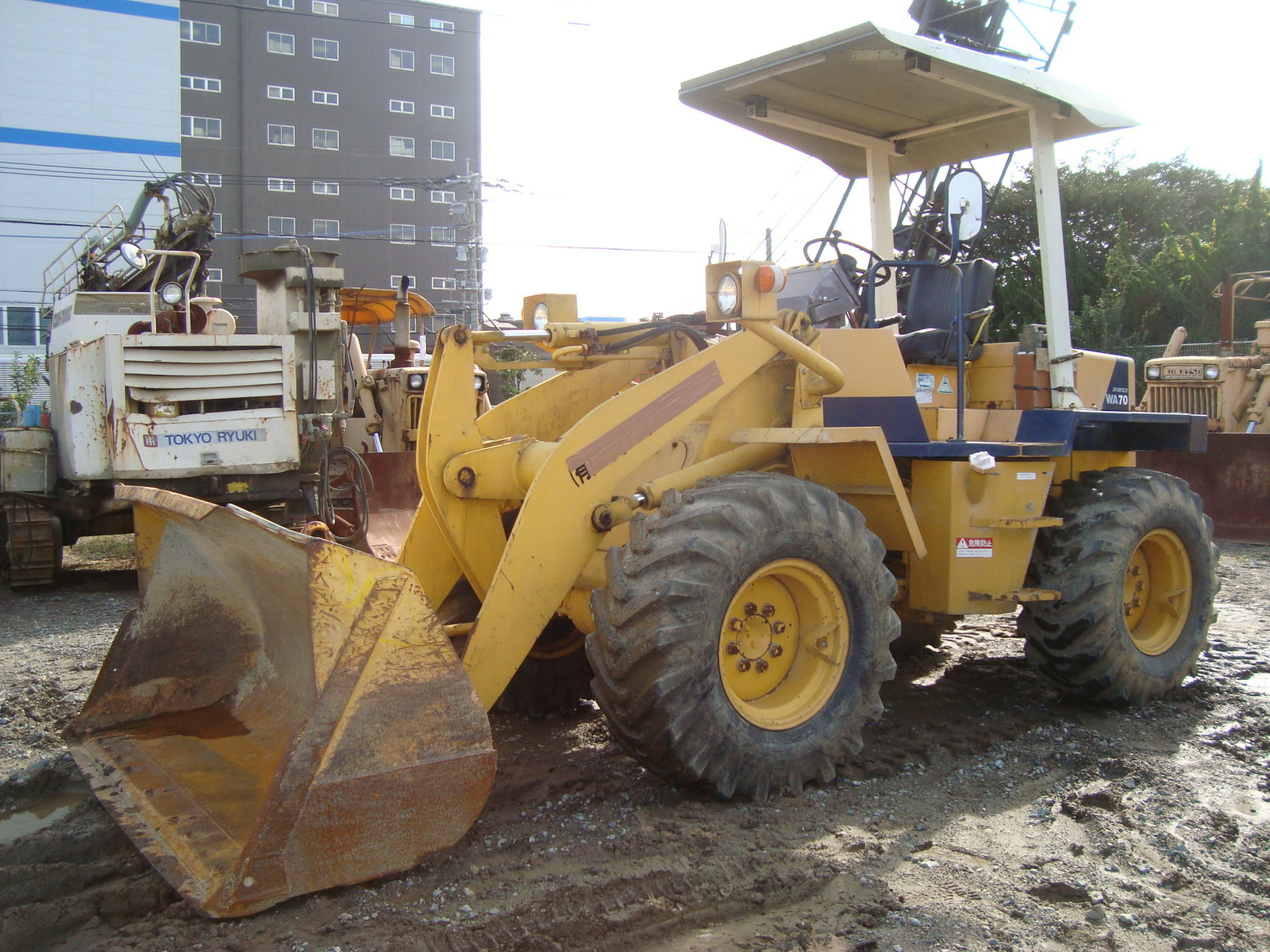 Used Construction Machine Used KOMATSU KOMATSU Wheel Loader smaller than 1.0m3 WA70-1