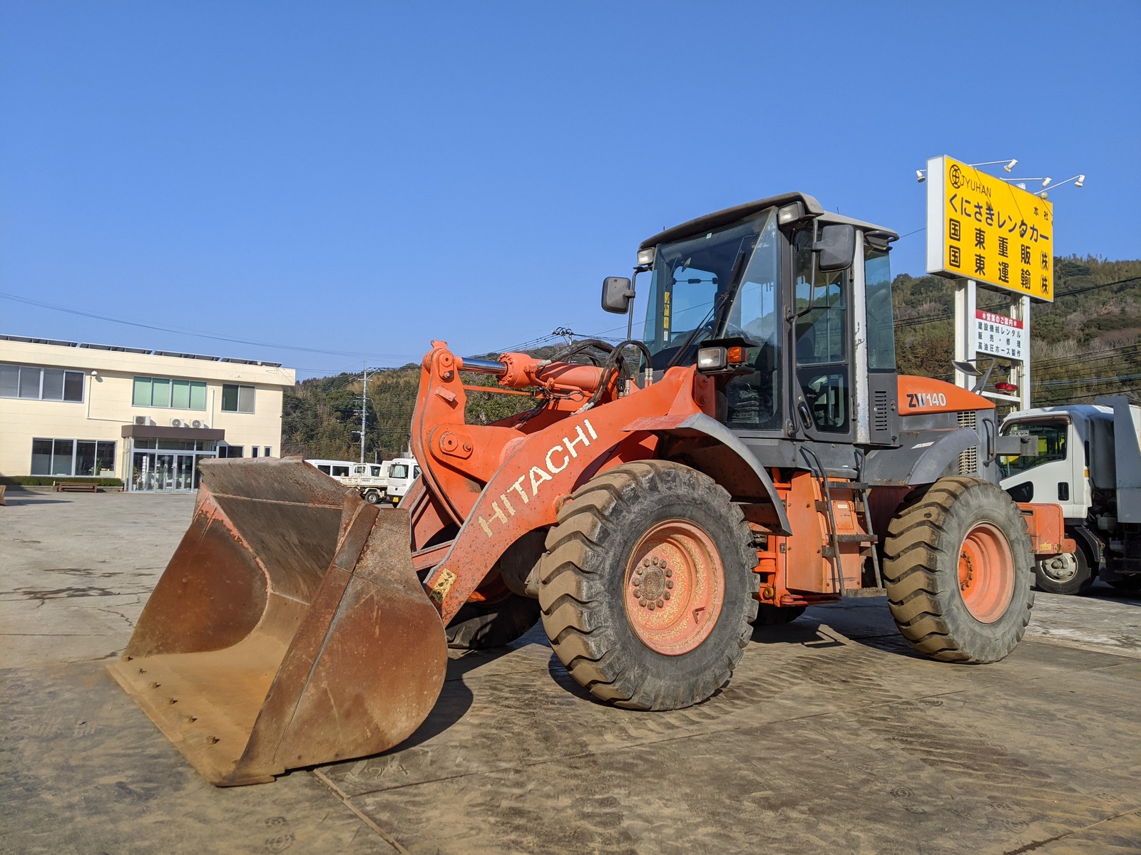 中古建設機械 中古 日立建機 HITACHI ホイール・ローダ １．０立米以上 ZW140