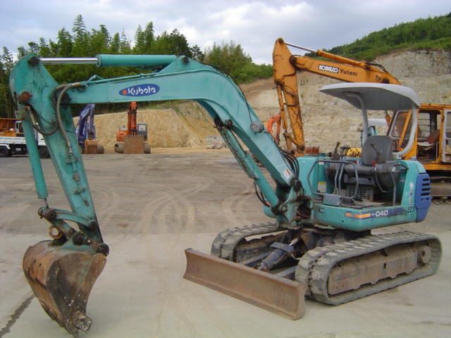 Used Construction Machine Used KUBOTA KUBOTA Excavator 0.2-0.3m3 K-040