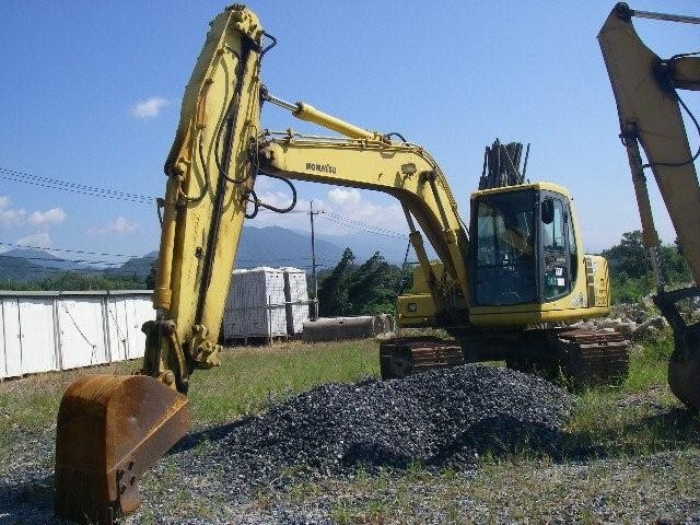 中古建設機械 中古 コマツ KOMATSU 油圧ショベル・バックホー ０．４－０．５立米 PC120-6E