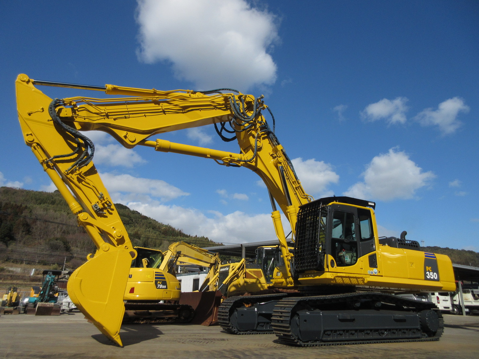 中古建設機械 中古 コマツ KOMATSU 解体機 ロングフロント・ハイリフト PC350LC-8