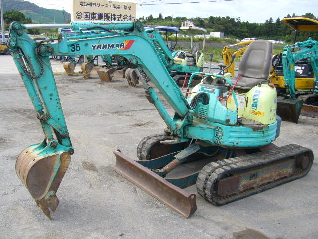 中古建設機械 中古 ヤンマーディーゼル YANMAR 油圧ショベル・バックホー ０．１立米以下 ViO20-1