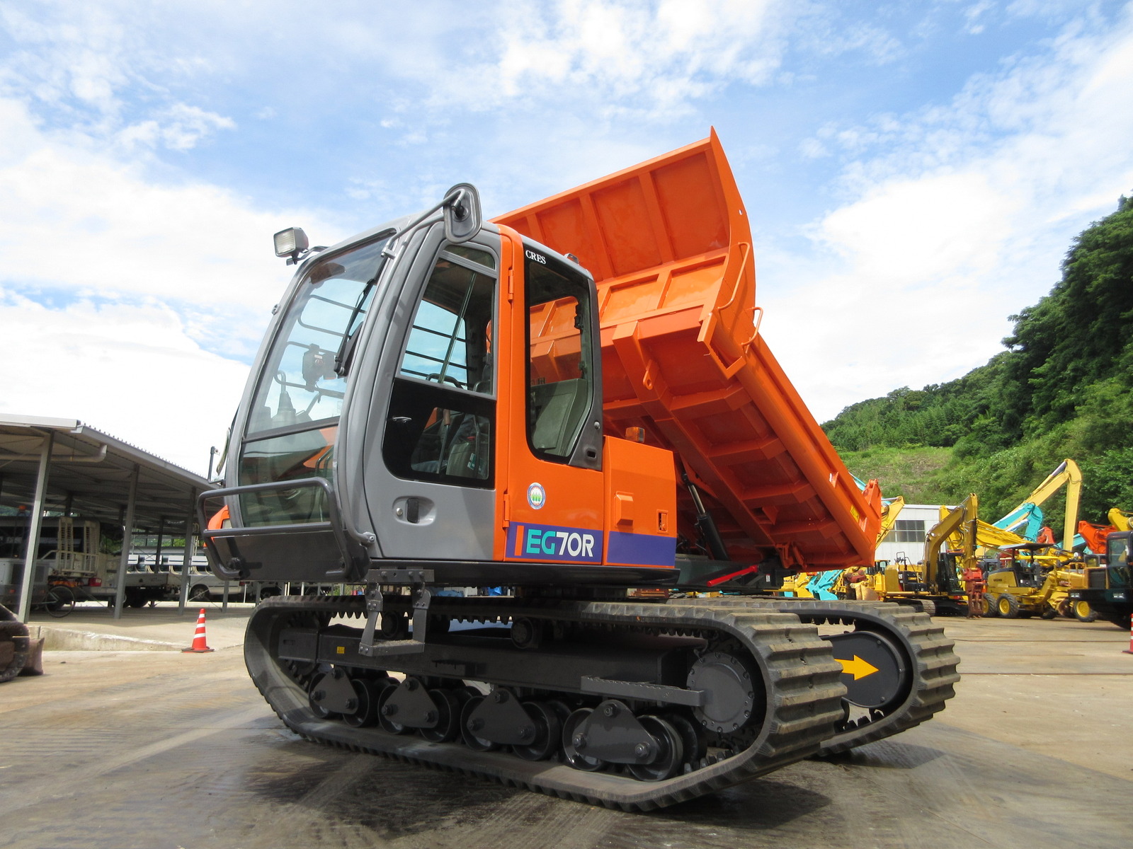 Used Construction Machine Used HITACHI HITACHI Crawler carrier Crawler Dump Rotating EG70R