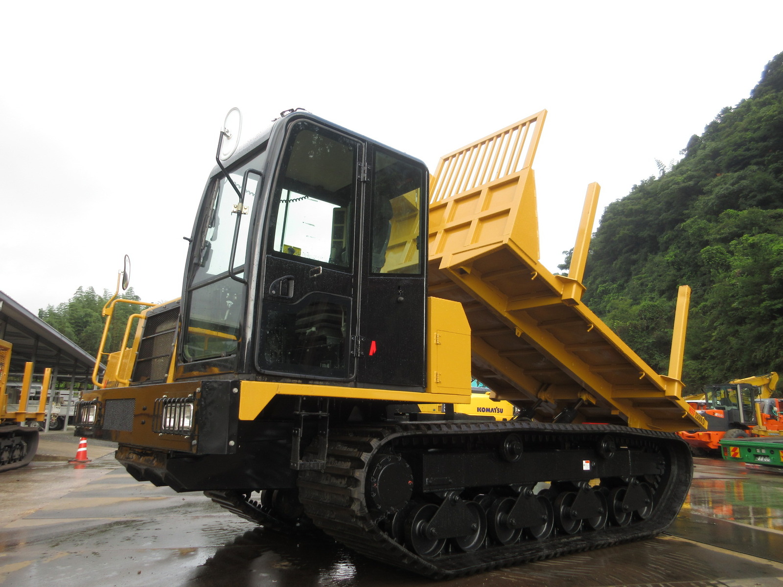 Used Construction Machine Used MITSUBISHI MITSUBISHI Forestry excavators Forwarder MST-1500VDL