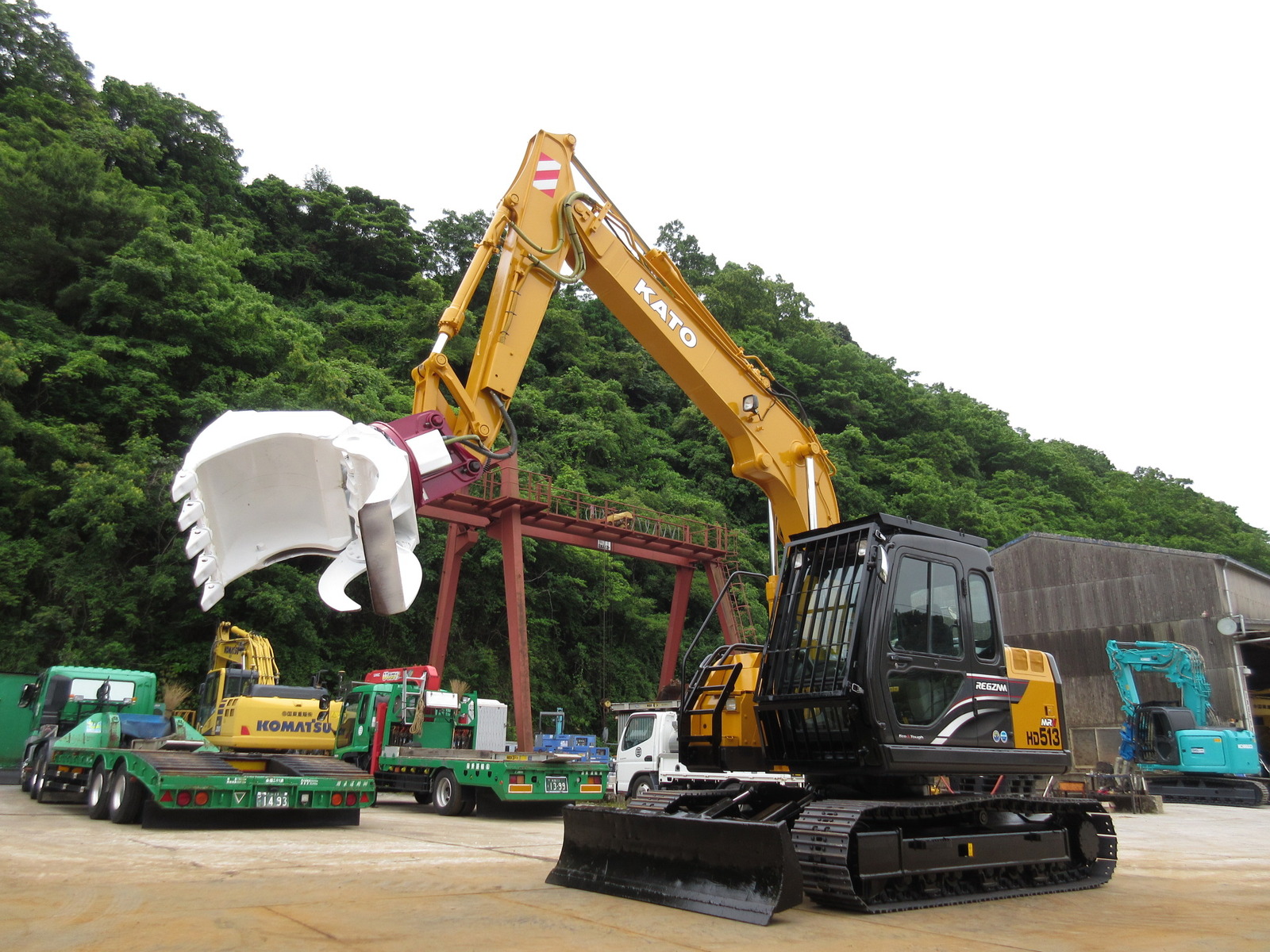 Used Construction Machine Used KATO KATO Forestry excavators Feller Buncher Zaurus Robo HD513MRV