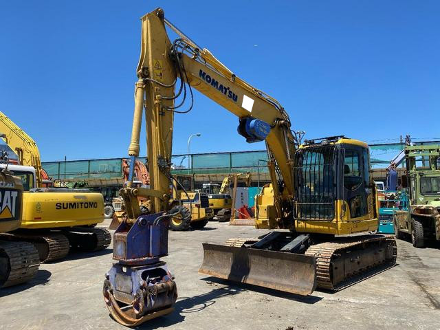 中古建設機械 中古 コマツ KOMATSU 林業機械 グラップル・ウインチ・排土板 PC138US-8