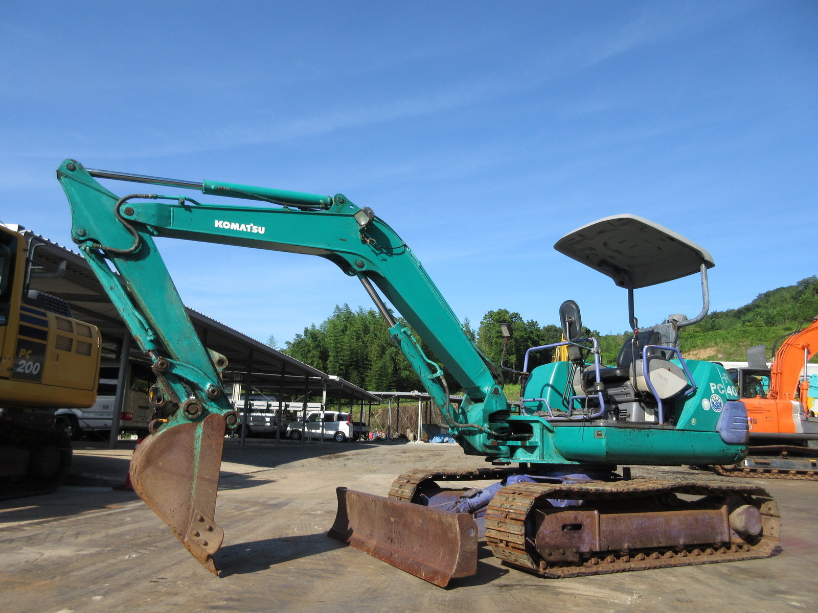 Used Construction Machine Used KOMATSU KOMATSU Excavator 0.2-0.3m3 PC40-7E