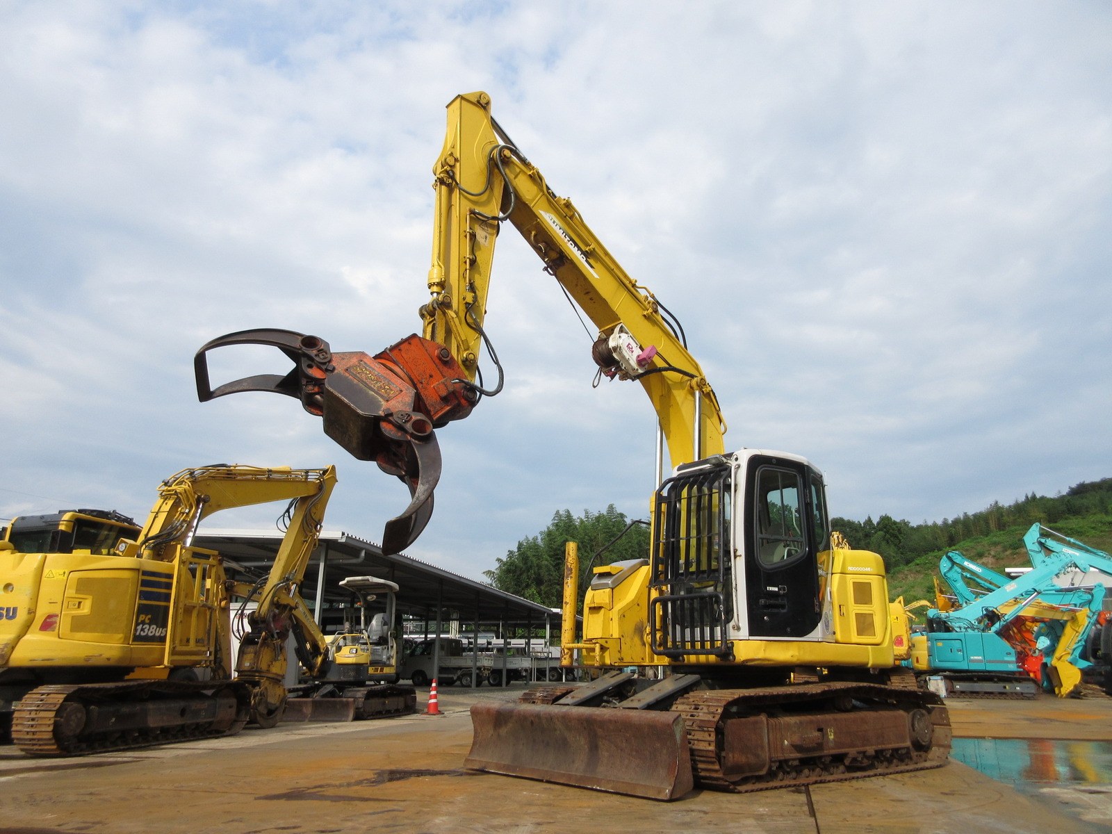 中古建設機械 中古 住友建機 SUMITOMO 林業機械 グラップル・ウインチ・排土板 SH135X-3