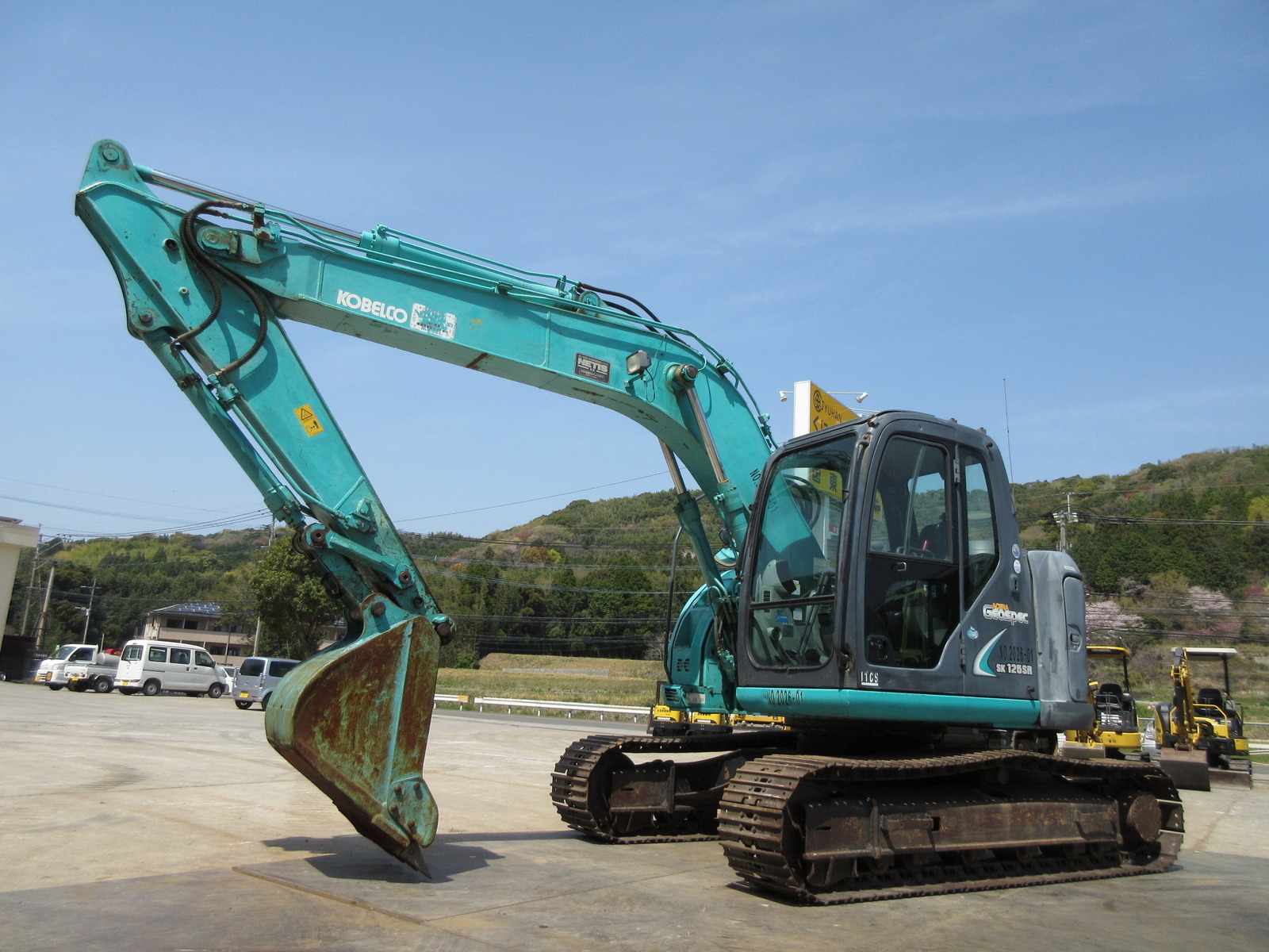 中古建設機械 中古 コベルコ建機 KOBELCO 油圧ショベル・バックホー ０．４－０．５立米 SK125SR