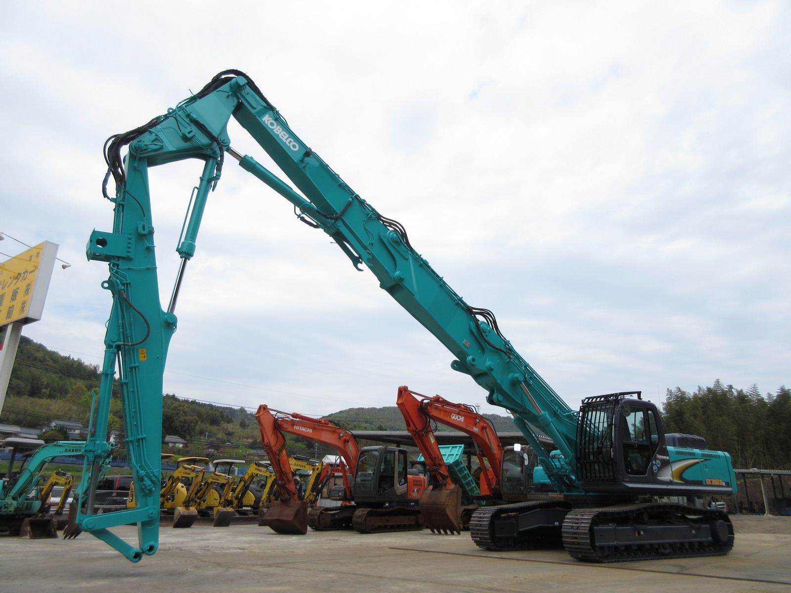 Used Construction Machine Used KOBELCO KOBELCO Demolition excavators Long front SK350DLC-8