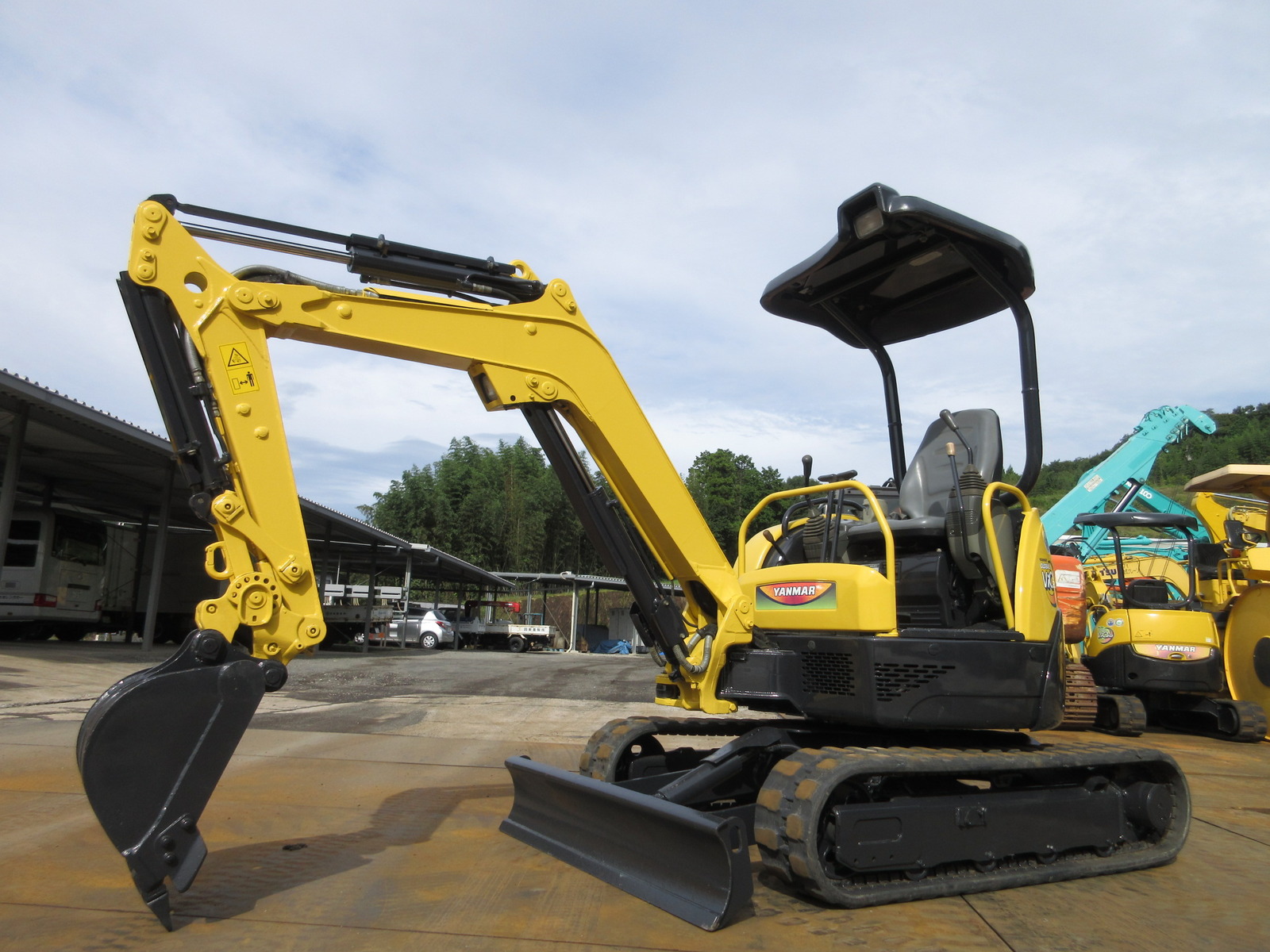 Used Construction Machine Used YANMAR YANMAR Excavator ~0.1m3 ViO20-3