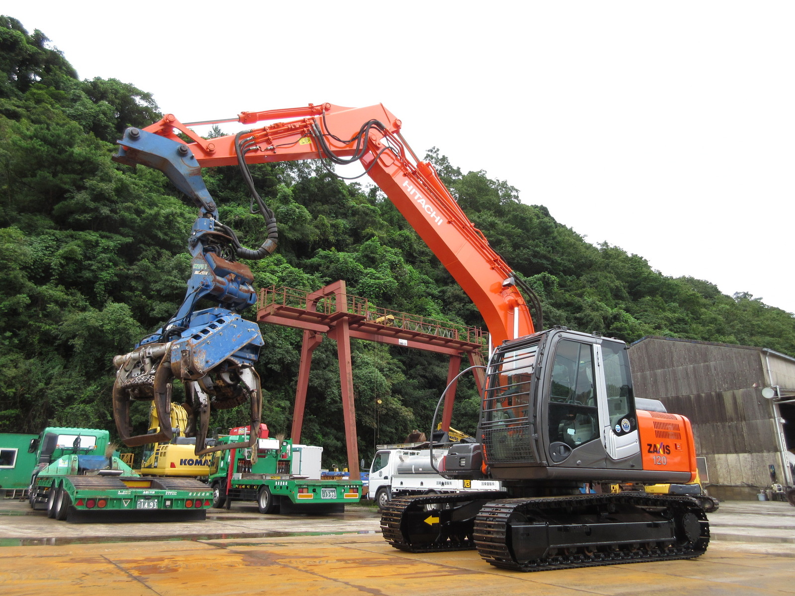 Used Construction Machine Used HITACHI HITACHI Forestry excavators Harvester ZX120-3