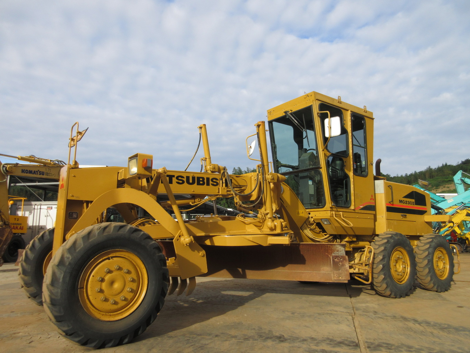 Used Construction Machine Used MITSUBISHI MITSUBISHI Grader Articulated frame MG230II