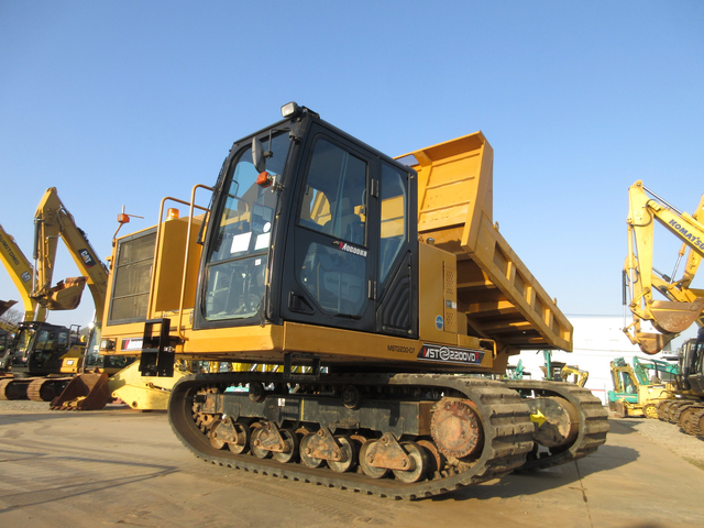 Used Construction Machine Used MITSUBISHI MITSUBISHI Crawler carrier Crawler Dump Rotating MST-2200VDR