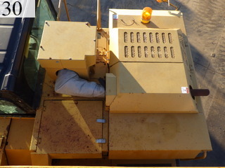 Used Construction Machine Used MITSUBISHI MITSUBISHI Crawler carrier Crawler Dump Rotating MST-2200VDR