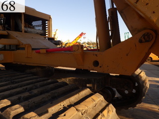 Used Construction Machine Used MITSUBISHI MITSUBISHI Crawler carrier Crawler Dump Rotating MST-2200VDR