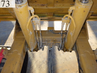 Used Construction Machine Used MITSUBISHI MITSUBISHI Crawler carrier Crawler Dump Rotating MST-2200VDR