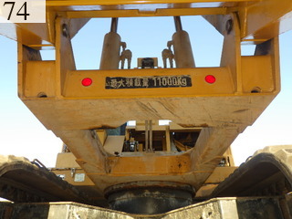 Used Construction Machine Used MITSUBISHI MITSUBISHI Crawler carrier Crawler Dump Rotating MST-2200VDR