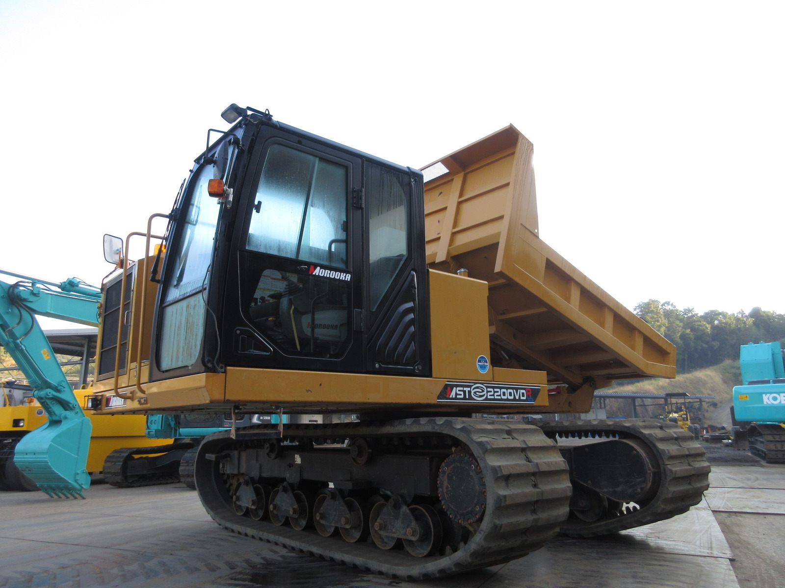 Used Construction Machine Used MOROOKA MOROOKA Crawler carrier Crawler Dump Rotating MST-2200VDR