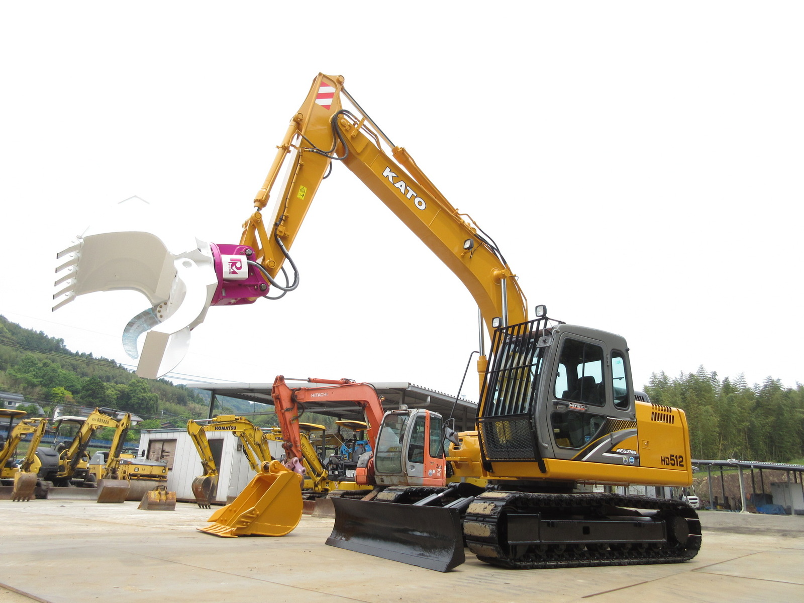 Used Construction Machine Used KATO WORKS KATO WORKS Forestry excavators Feller Buncher Zaurus Robo HD512-6