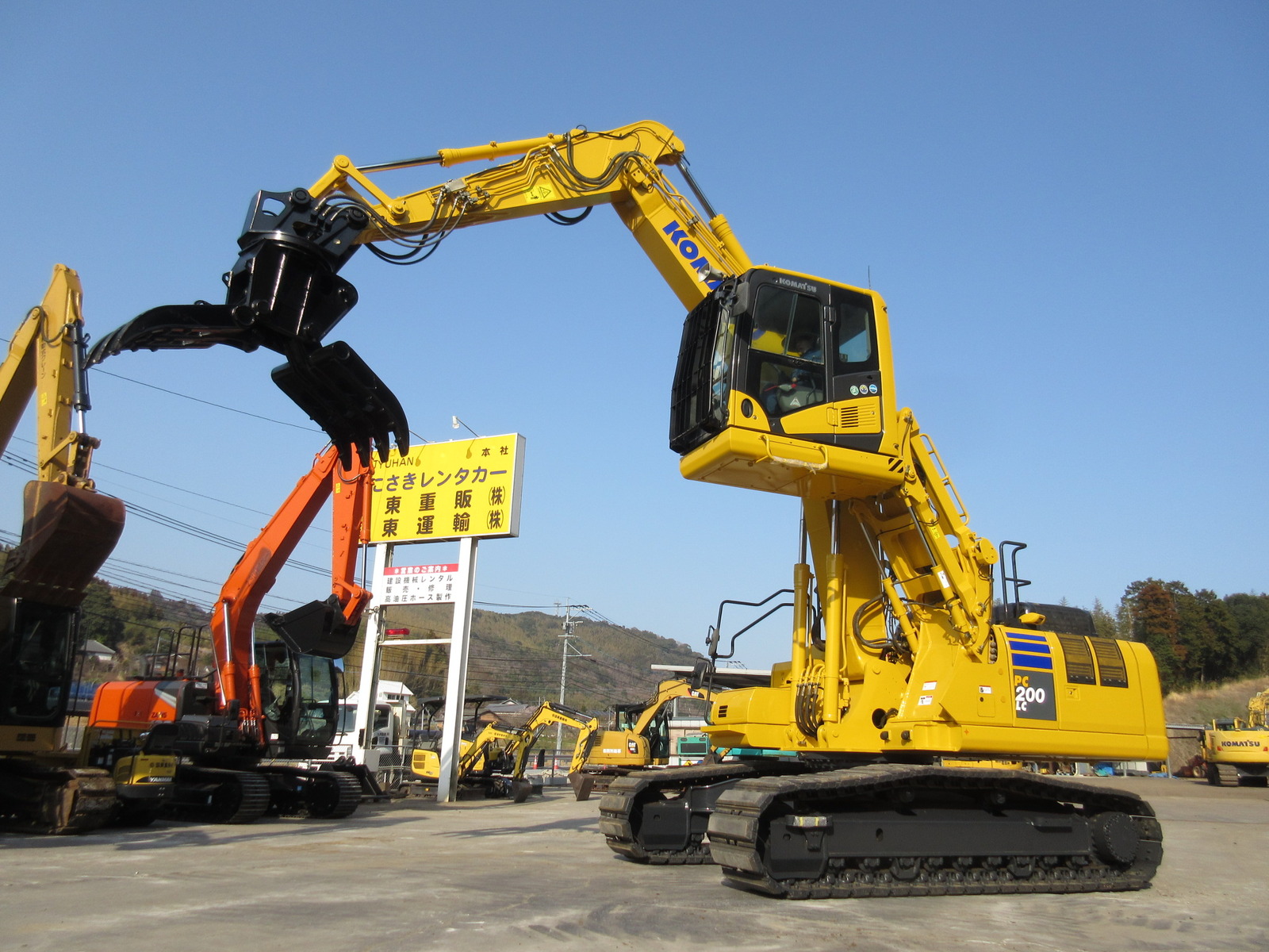 Used Construction Machine Used KOMATSU KOMATSU Material Handling / Recycling excavators Grapple PC200LC-11