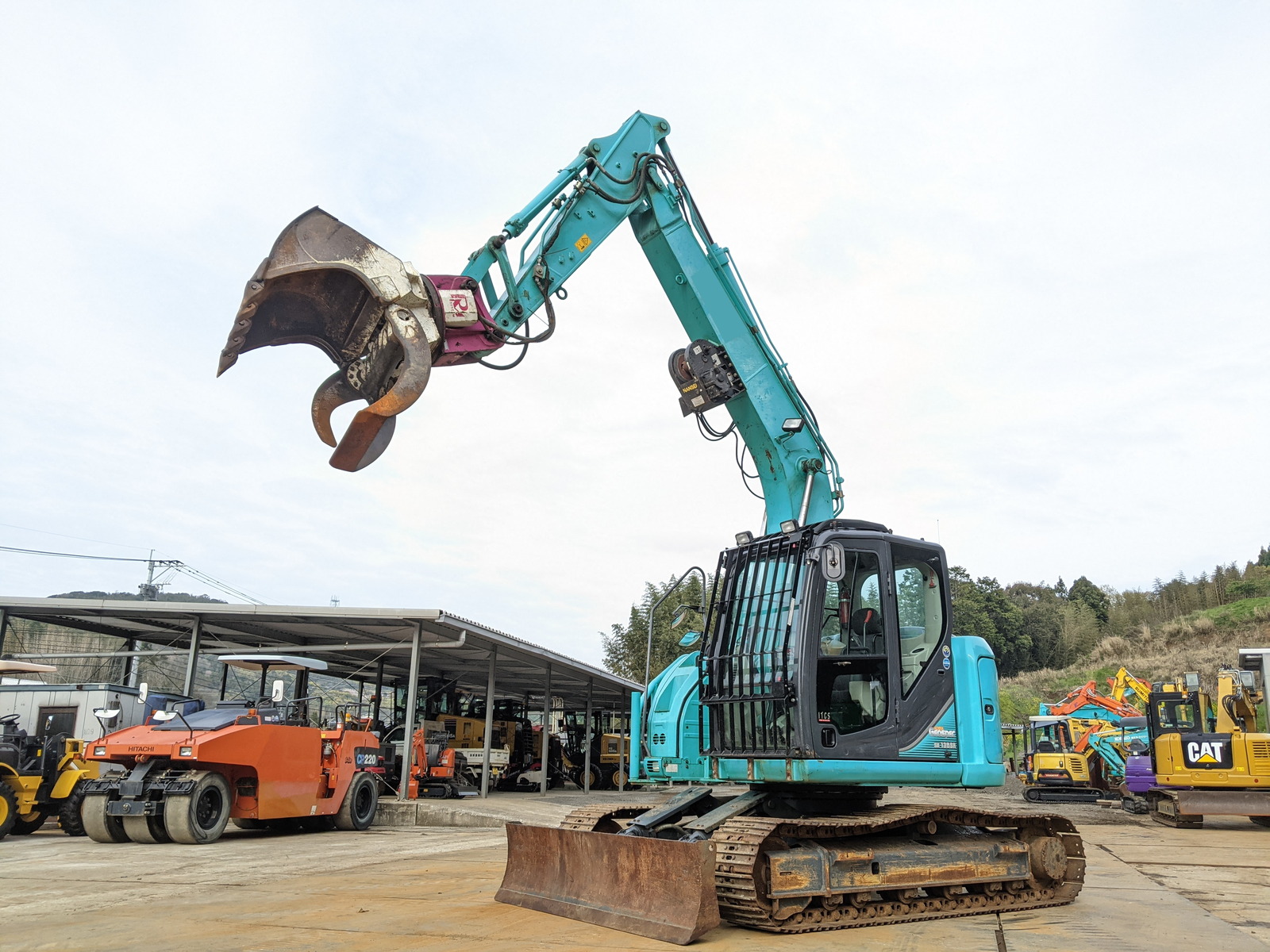 Used Construction Machine Used KOBELCO KOBELCO Forestry excavators Feller Buncher Zaurus Robo SK135SR-3F