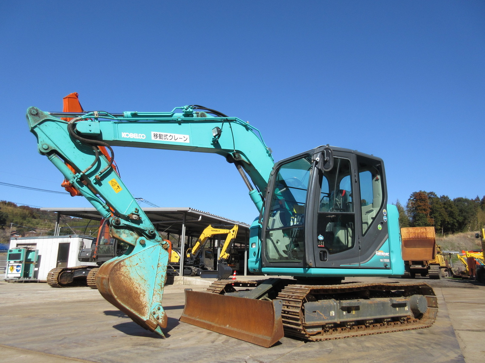 中古建設機械 中古 コベルコ建機 KOBELCO 油圧ショベル・バックホー ０．２－０．３立米 SK75SR-3E