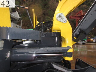 Used Construction Machine Used YANMAR YANMAR Excavator 0.2-0.3m3 ViO40-5B