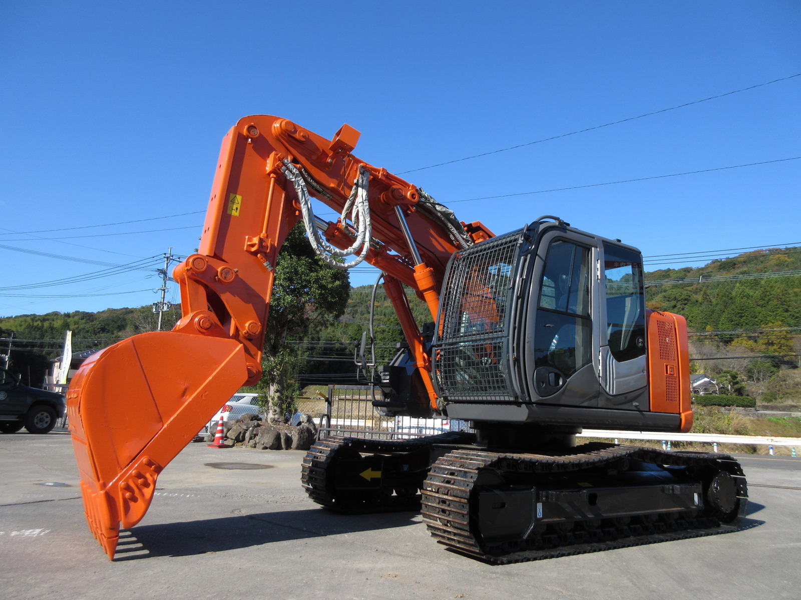 中古建設機械 中古 日立建機 HITACHI 解体機 ショートリーチ・トンネル用 ZX135USK-3